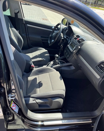 Volkswagen Golf cena 15200 przebieg: 184000, rok produkcji 2008 z Białystok małe 79